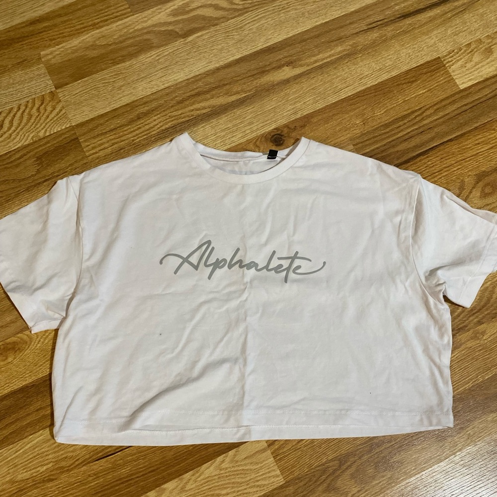 Alphalete crop top